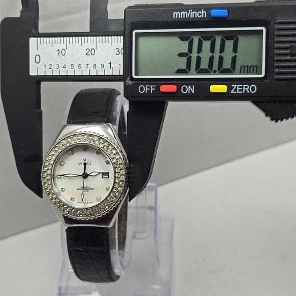 Womens Visage Silver Tone MOP Pave Crystal Quartz Date 30MM Watch New Battery - Picture 4 of 12